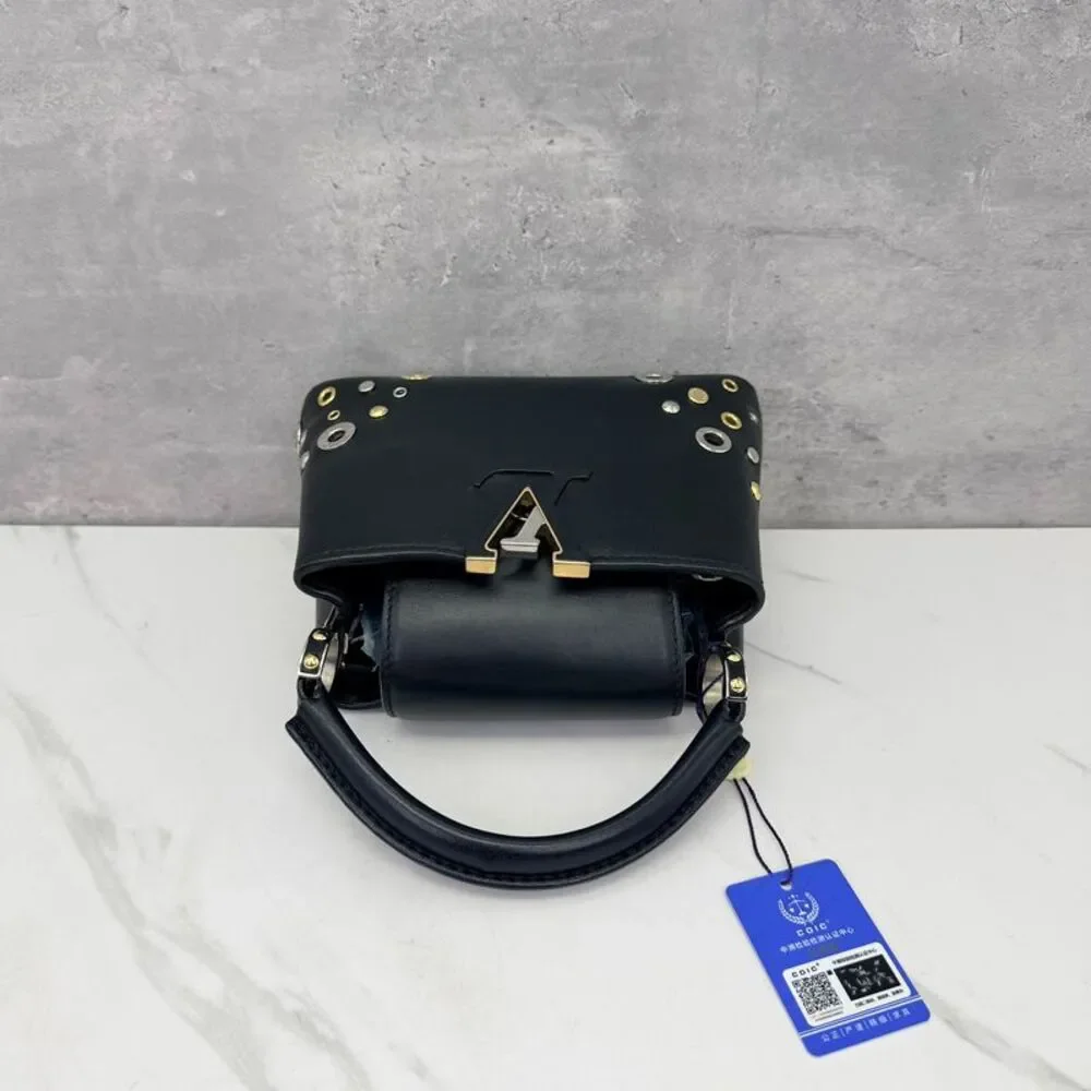 Louis Vuitton Women Pre-Loved Bag Very Good Condition